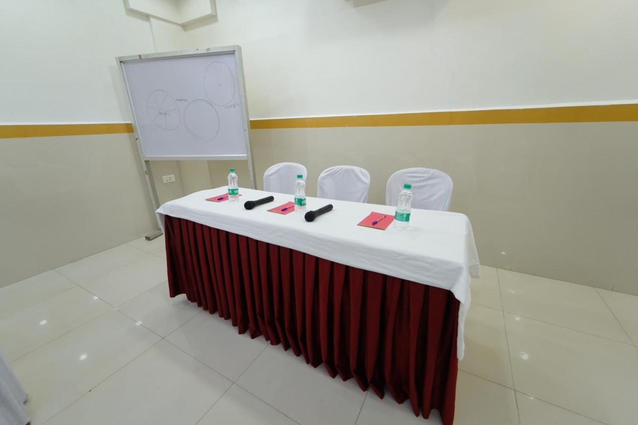 Hotel Palmyra Grand Inn Tirunelveli Extérieur photo